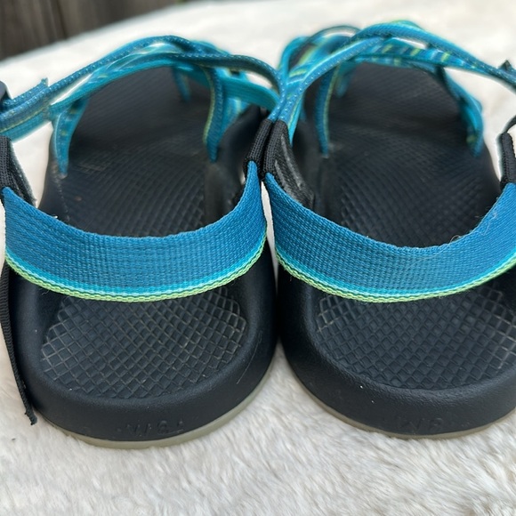 Chaco Turquoise and Black Adventure Sandals Size 8 - Picture 4 of 9